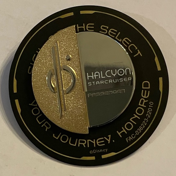 Disney Pin Trading- Star Wars Galactic Starcruiser- The Halcyon - Picture 3 of 4
